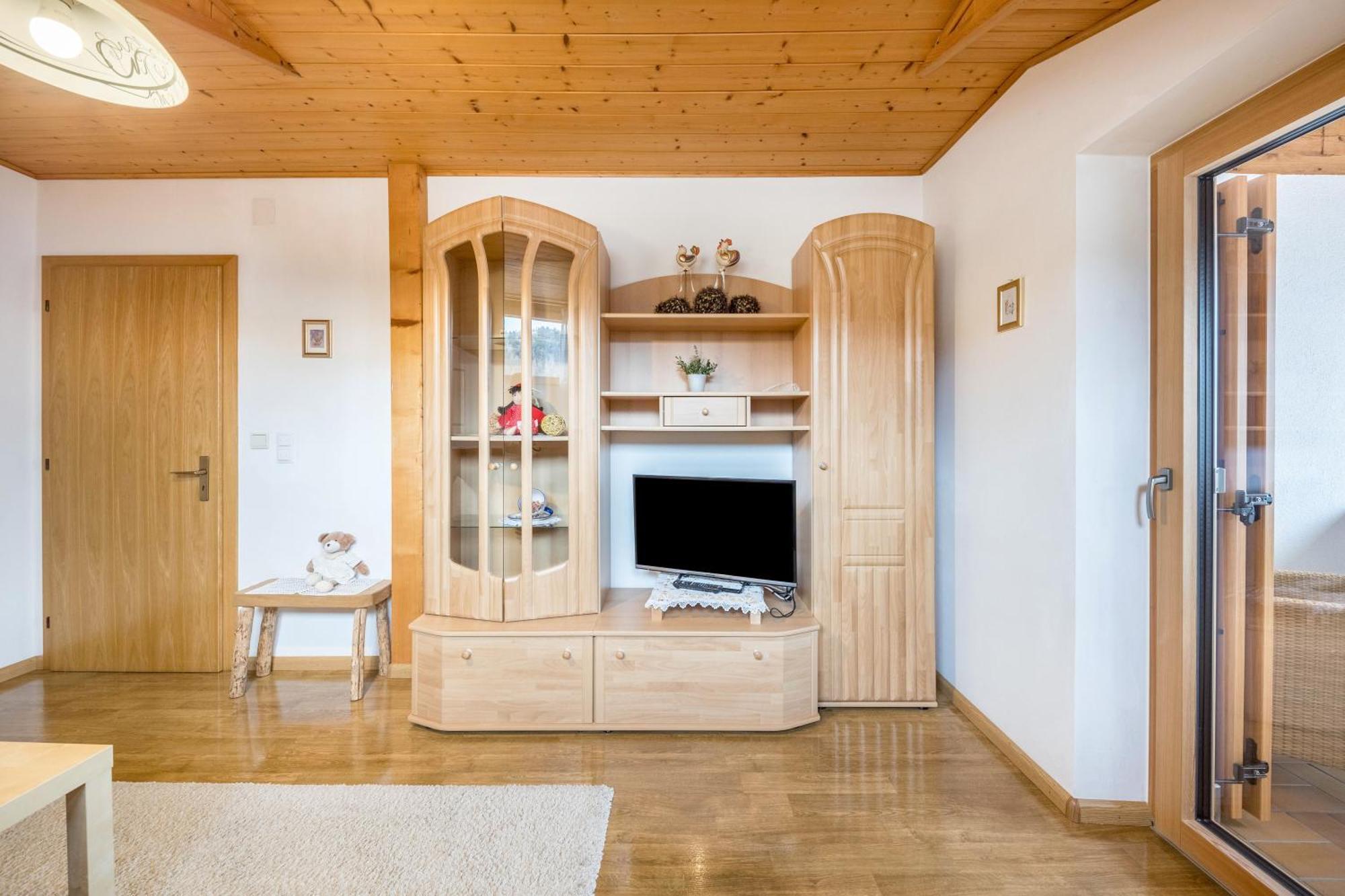 Eichernhof Apartment Apfelbluete Verano Exterior photo